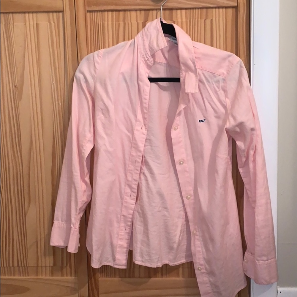 Vineyard Vines button down. Size 0